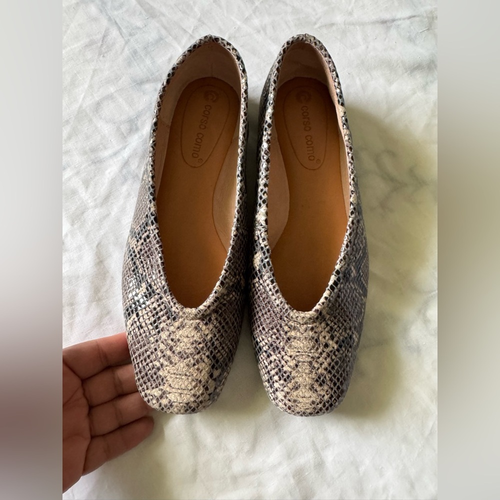 Corso Como flats